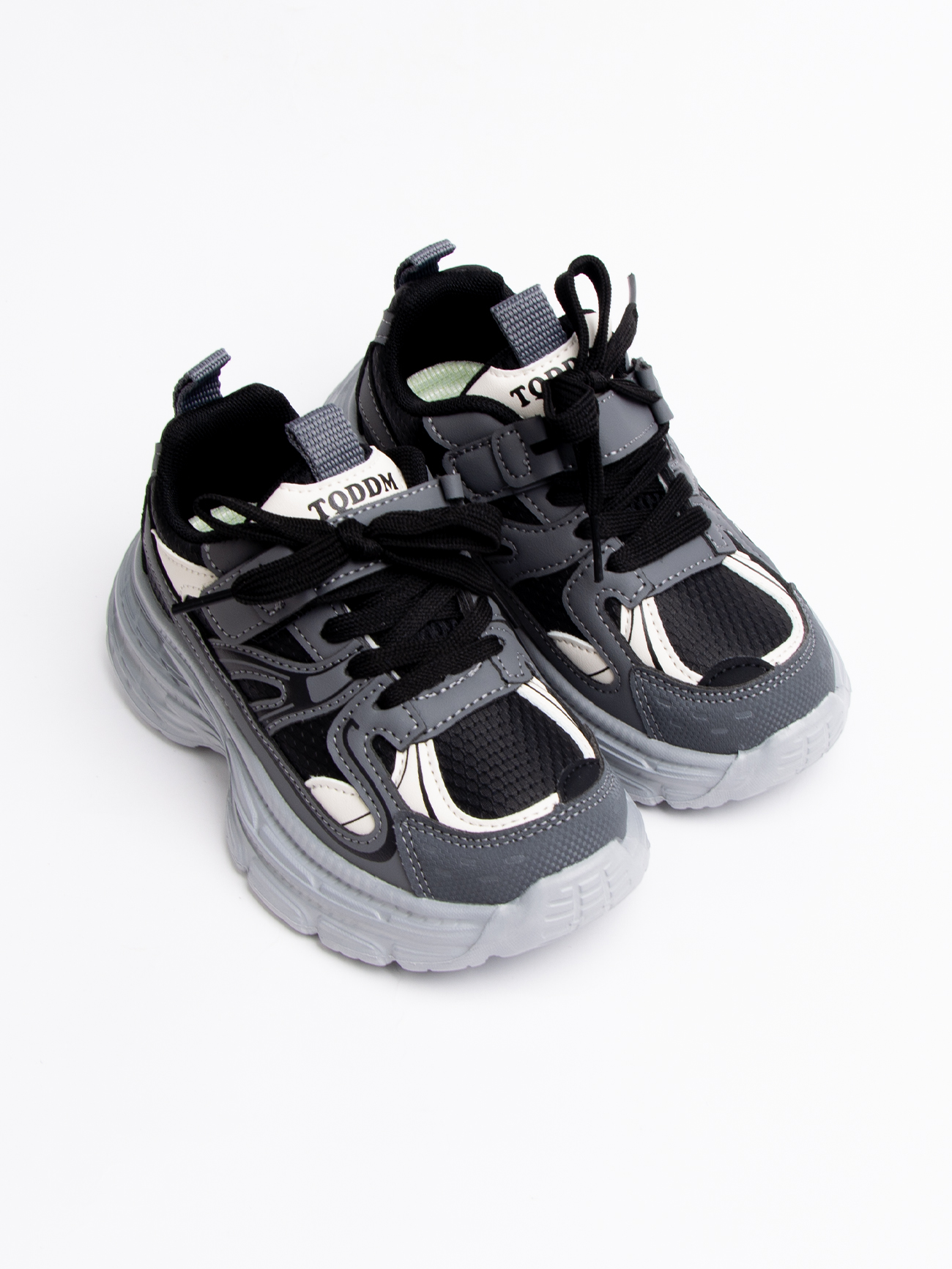 кроссовки для девочки